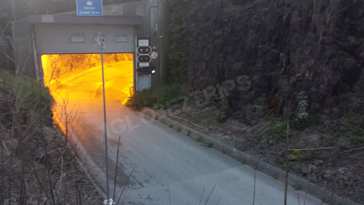 Spiralen : un tunnel en colimaçon qui s'achève avec une vue fantastique sur la ville de Drammen.