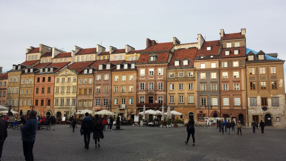 Place du marché de la vieille ville de Varsovie